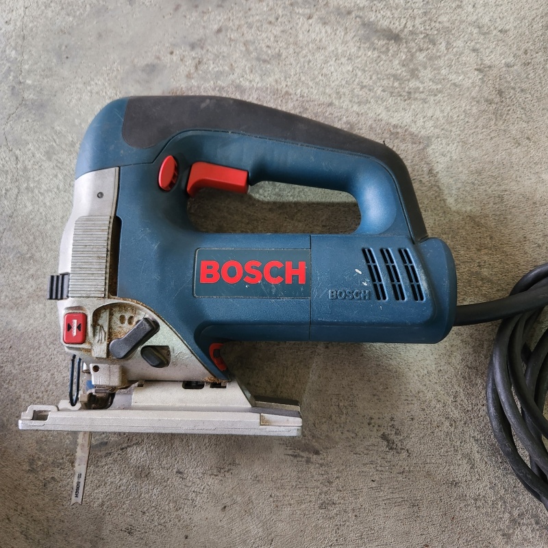 Bosch 1590 EVS variable speed  jig saw   D-24