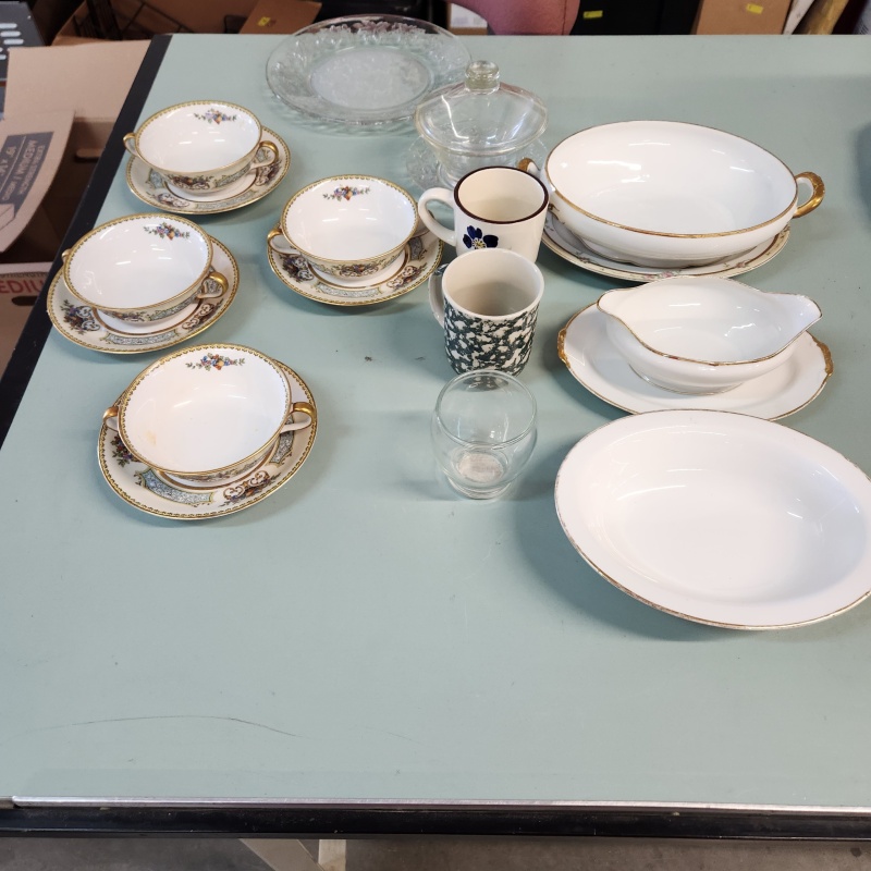 NORITAKE CHINA/China Blue and More  64-17