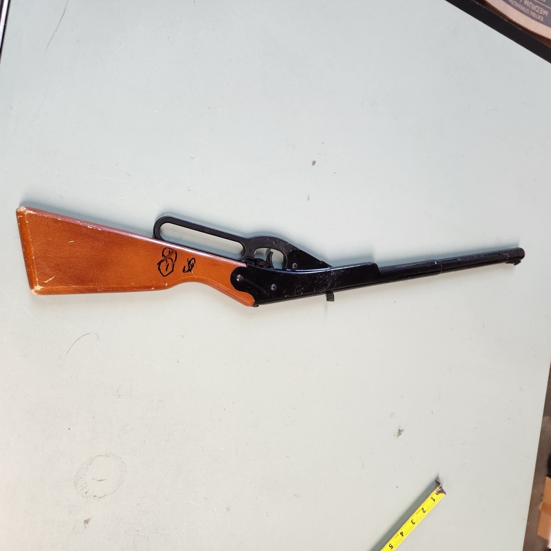 Daisy/Buck 105b BB Gun Fires      53-6