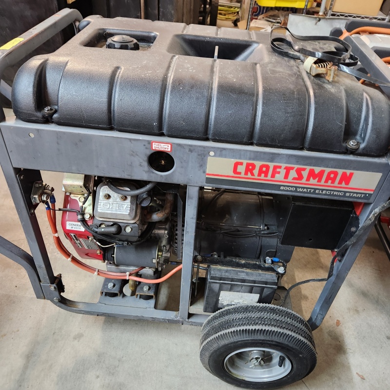 Craftsman 8000 Watt Electric Start Generator Works as should 16Hp     51-1