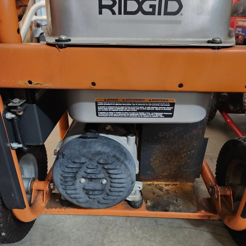 RIDGID Zero Gravity 10,000/ 8,000 Watt Electric Start Generator  51-2