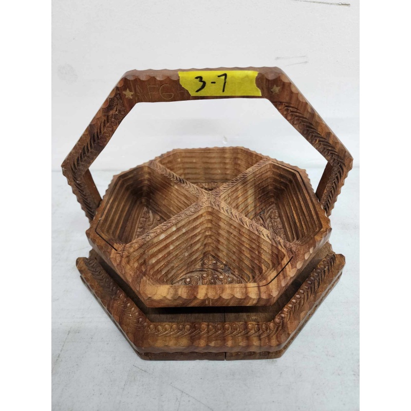 Carved Collapsible Basket  3-7