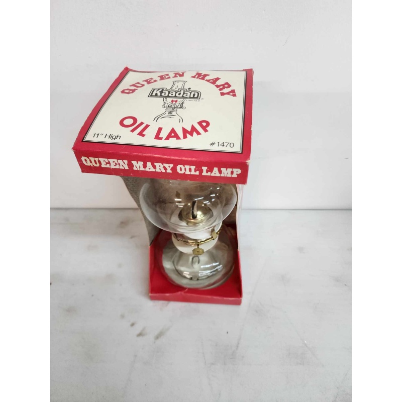 Queen Mary oil lamp. 4-38