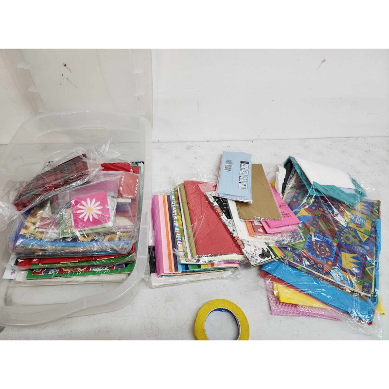 Gift tissue lot. K-117