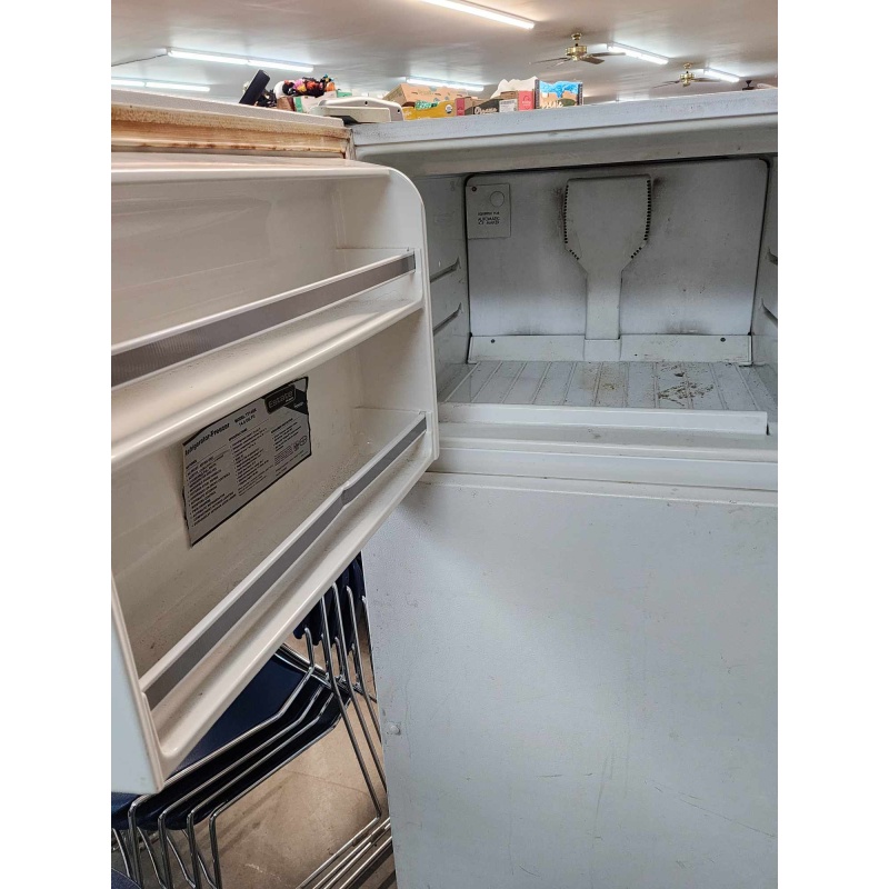 Working Refrigerator. C-6