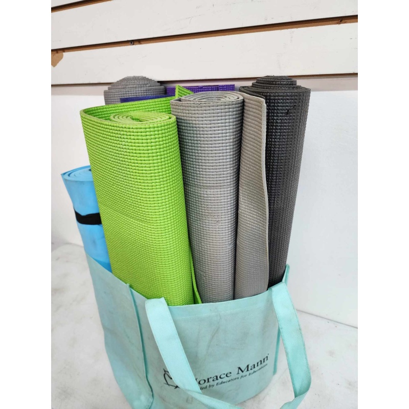 7 yoga mats. K-79