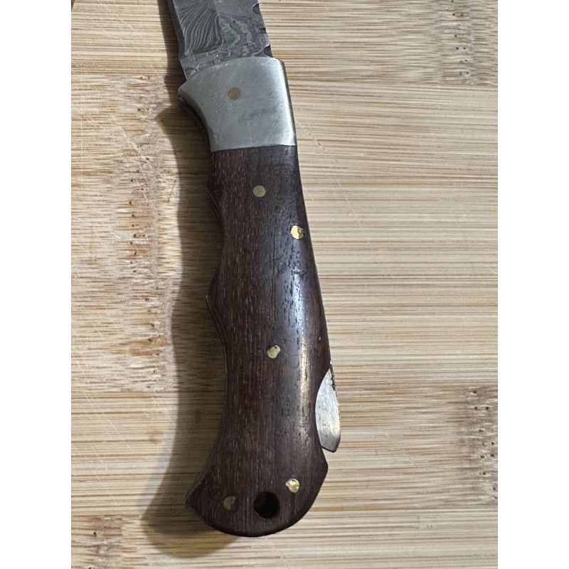 Damascus Knife t-4