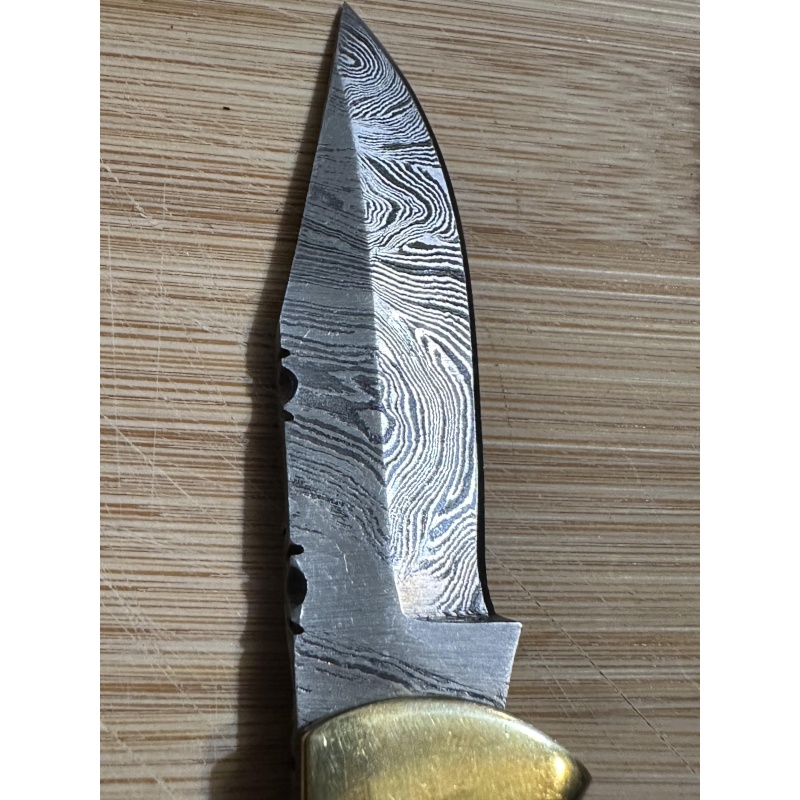 Damascus Knife t-8