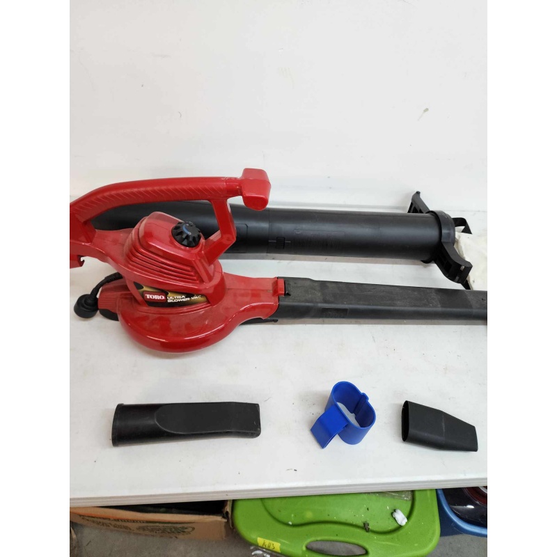 Toro electric ultra blower vac with bag and attachments. 5-10