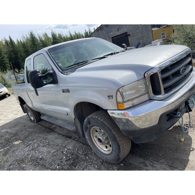 2002 FORD F250 4x4  ( IMPOUNDED ) 156,175 miles