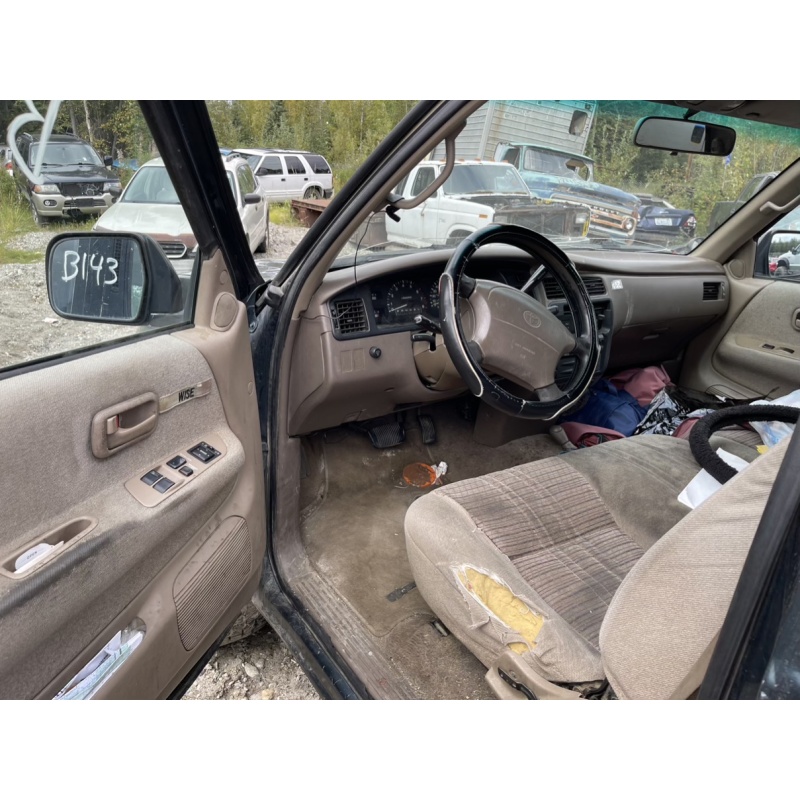 1995 Toyota Pickup  4X4 IMPOUNDED