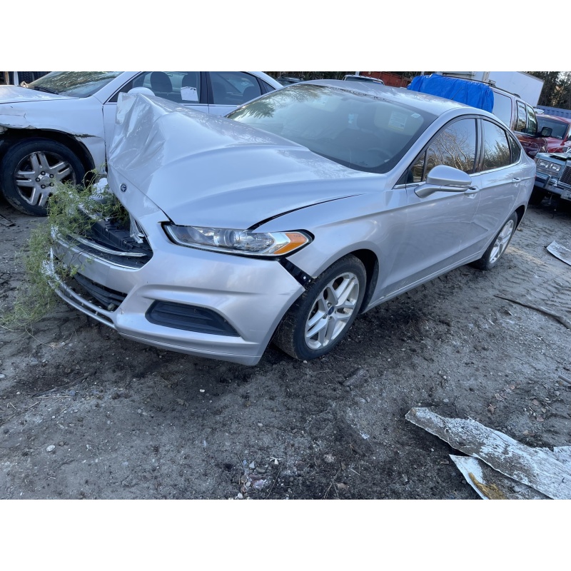 2016 ford fusion low miles clean title