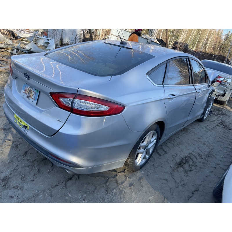 2016 ford fusion low miles clean title